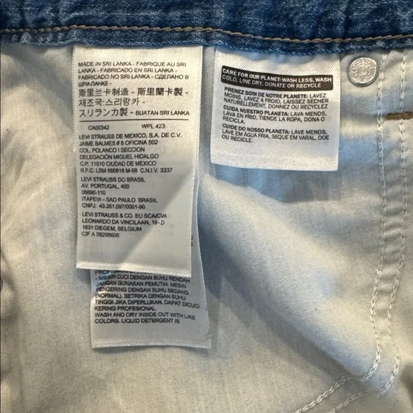 Levi's Cropped Taper Jumpsuit Sleeveless Medium Wash Size M - Picture 13 of 15